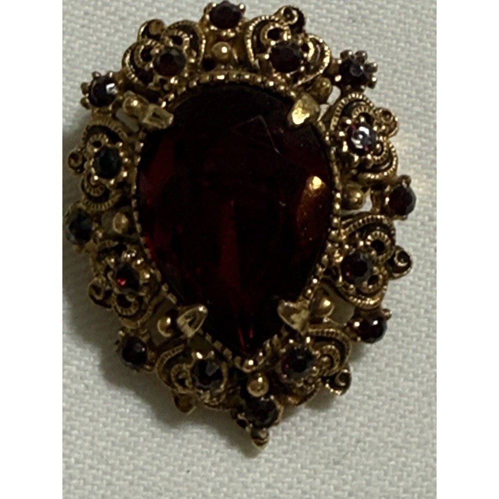 Vintage Florenza Signed Red Glass Faceted Stone Teardrop Shape Brooch Pin